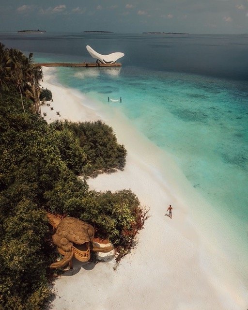 Beach Joali Maldives.jpeg