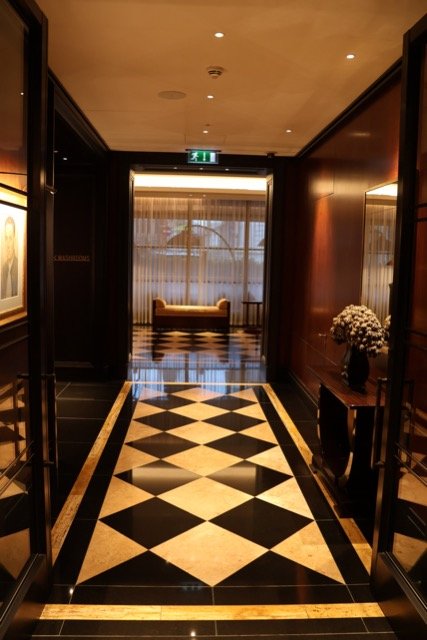 beaumont-hotel-london-hallway.jpeg