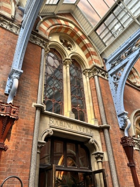 StPancrasRenaissanceLondon_Architecture.jpeg