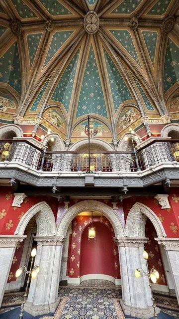 StPancrasRenaissanceLondon_GrandStaircase.jpeg