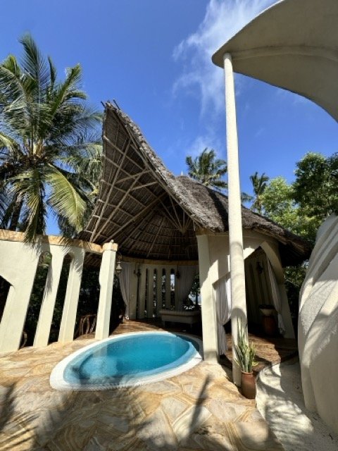 Xanadu-Villas-Zanzibar_Deck.jpeg