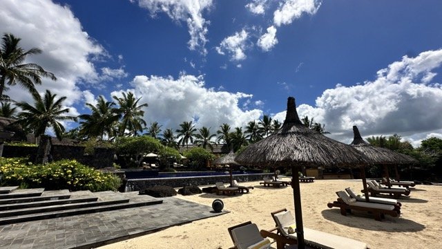 The_Oberoi_Mauritius_Beaches.jpeg