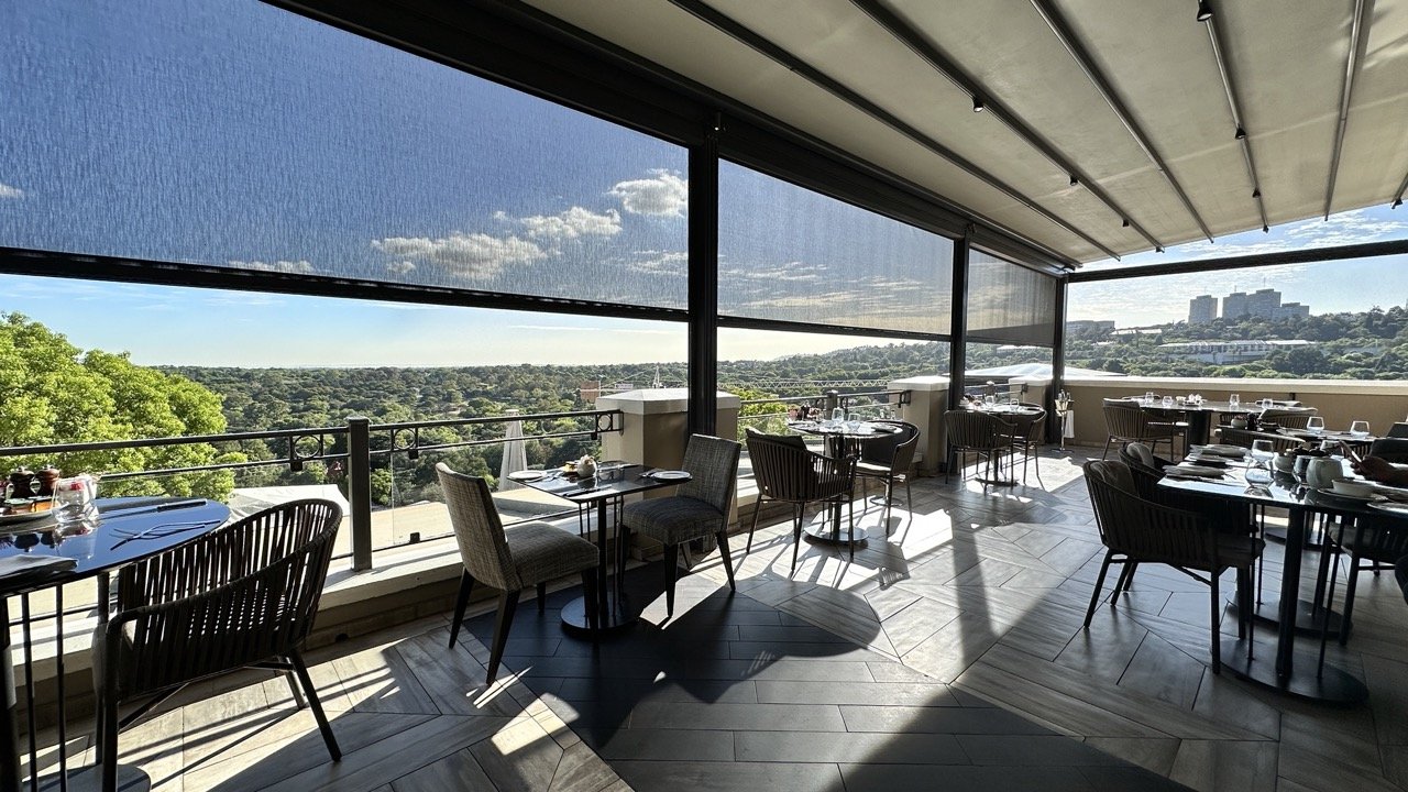 Four_Seasons_Johannesburg_Breakfast_Terrace.jpeg