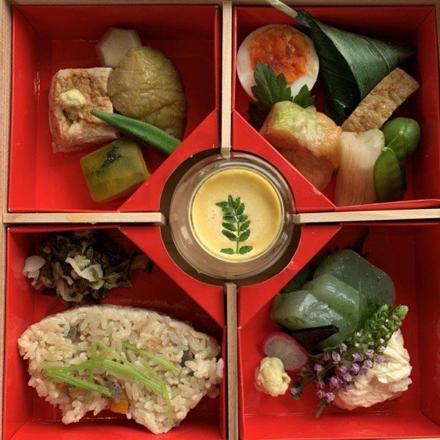 Train_Suite_Shiki-Shima_Food.jpeg