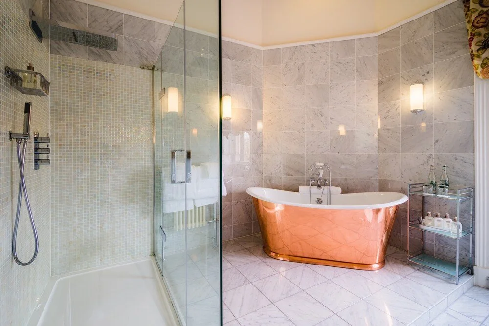 Photo Credit: Inverlochy Castle - Bathroom