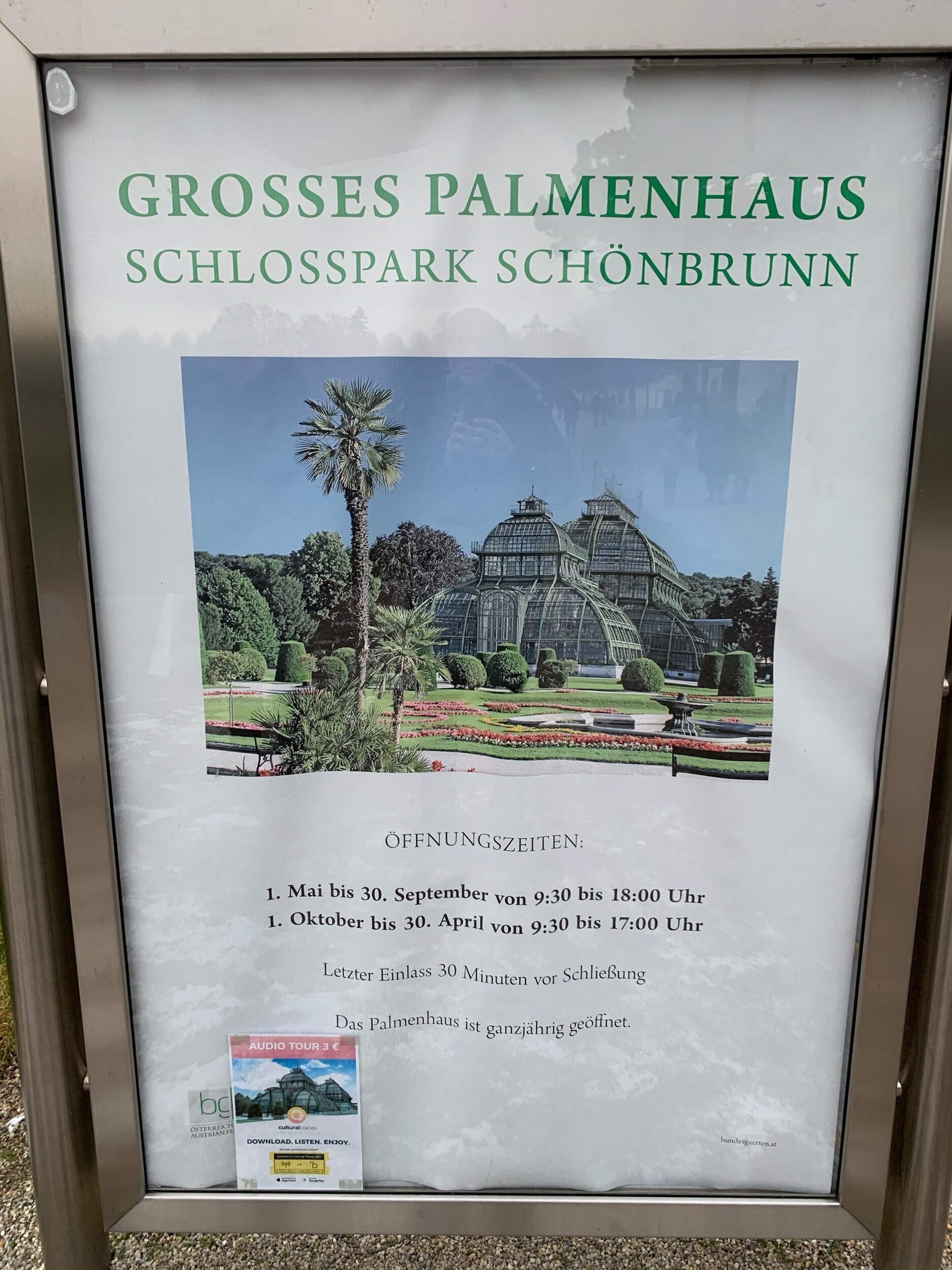 palmenhaus-theprivatetraveller.jpg