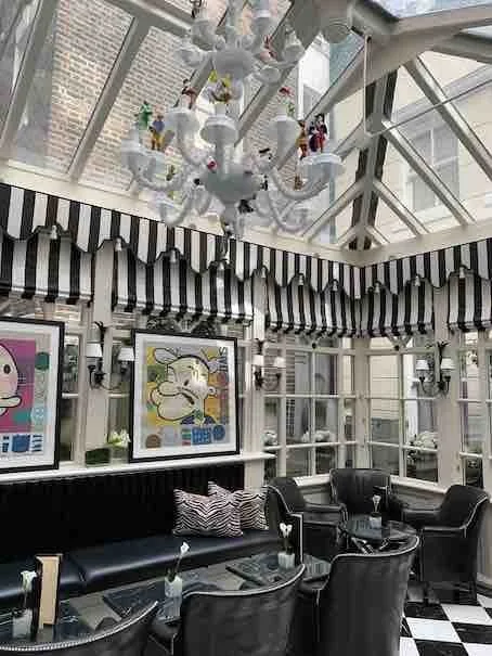 Hotel Review | The Milestone London | Royal Family neighbours | Luxury Old World Charm Hotel | The Private Traveller