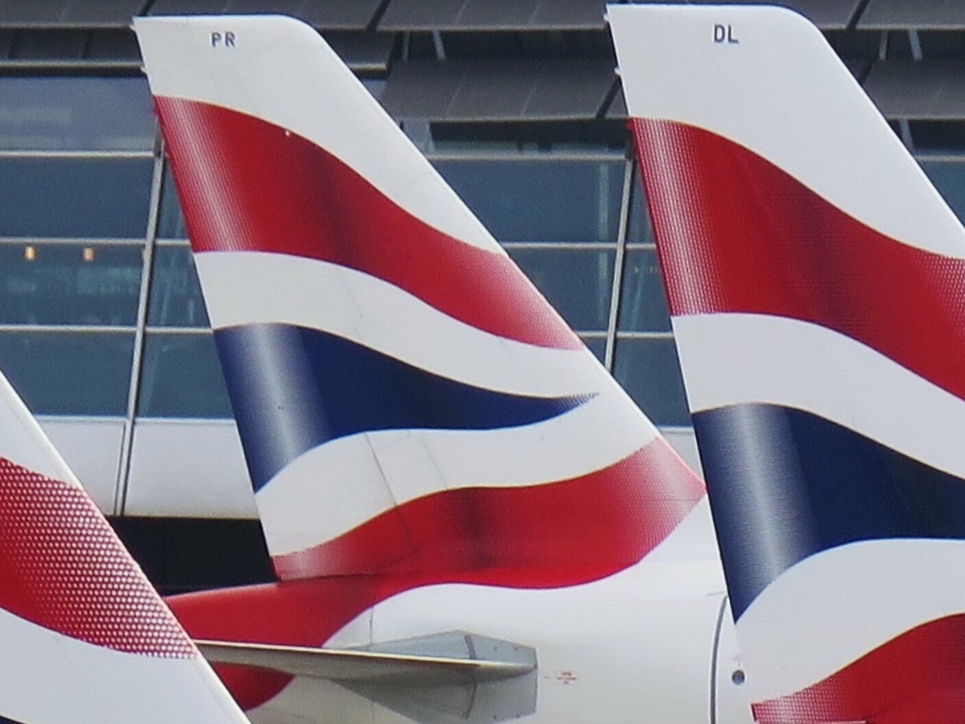 Sky High Critique: Unveiling the Experience on BA460 from London Heathrow to Madrid in Club Europe