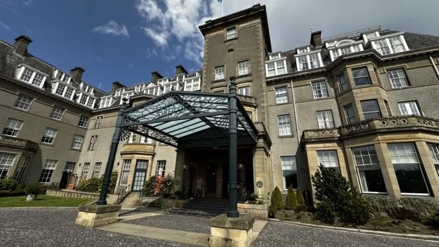 Gleneagles-Hotel-Entrance.jpeg