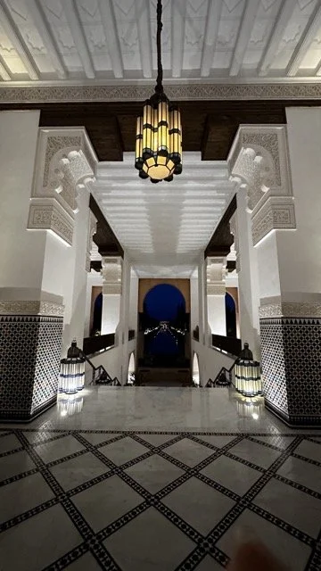Oberoi-Marrakech-Hotel-Review-Courtyard-Night.jpeg
