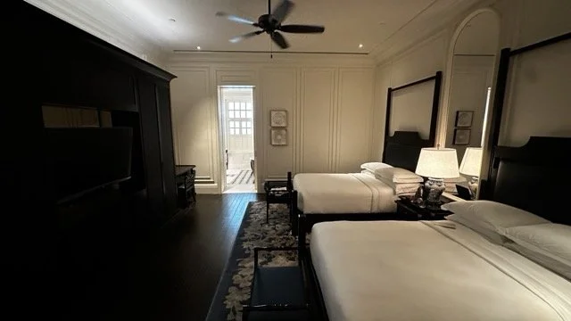 Raffles_Singapore_Bedroom.jpeg