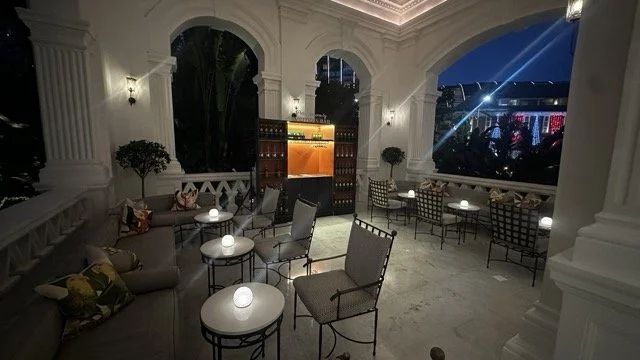 Raffles-Singapore-Bar.jpeg