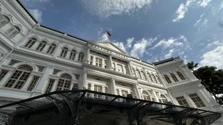Raffles-Hotel-Singapore-Facade.jpeg