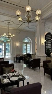 Raffles-Hotel-Singapore-Lobby.jpeg