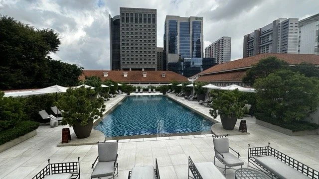 Raffles_Singapore_Pool.jpeg