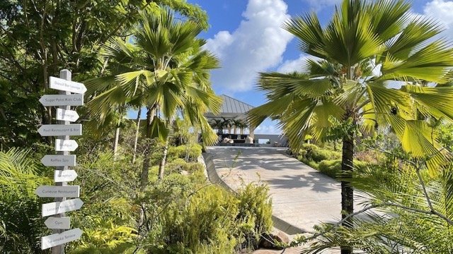 Raffles-Seychelles-Praslin-ThePrivateTraveller-reception.jpeg