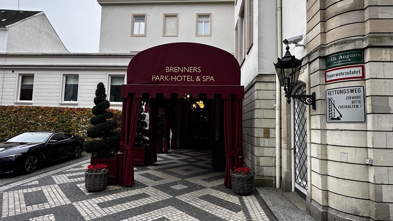 brenners-park-hotel-exterior-entrance.jpeg