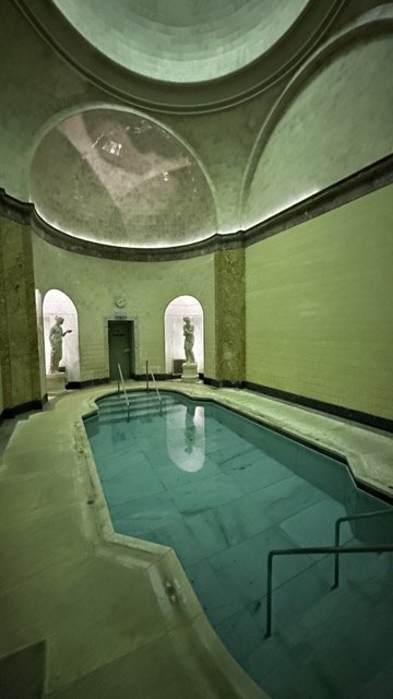 friedrichsbad-dome-pool.jpeg