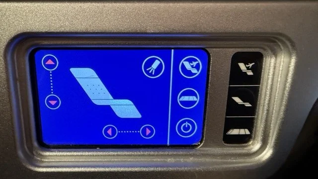british-airways-business-class-seat-controls.jpeg