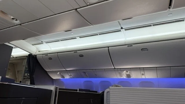 british-airways-club-suite-cabin-lighting.jpeg