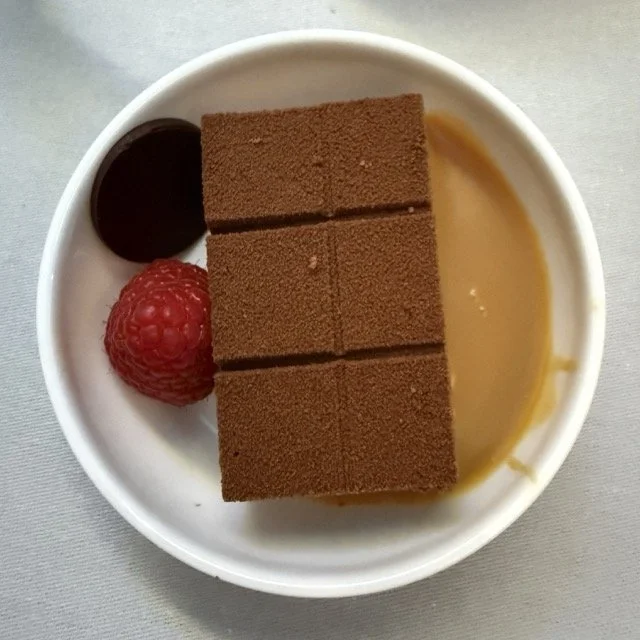 british-airways-club-world-dessert-chocolate-raspberry.jpeg