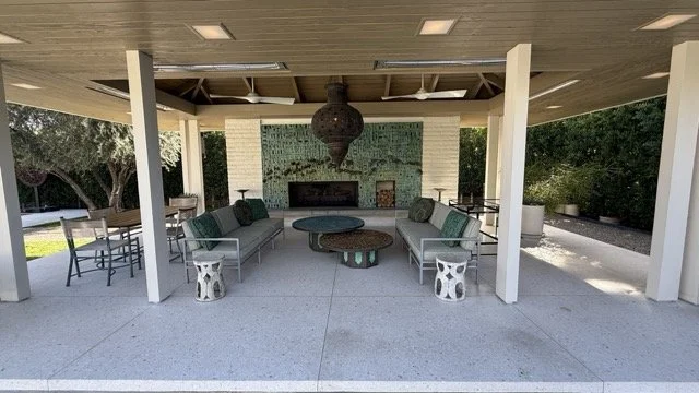 abernathy-residence-outdoor-lounge-mosaic-fireplace.jpeg