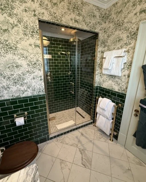 green-tiled-bathroom-gleneagles-townhouse.jpeg