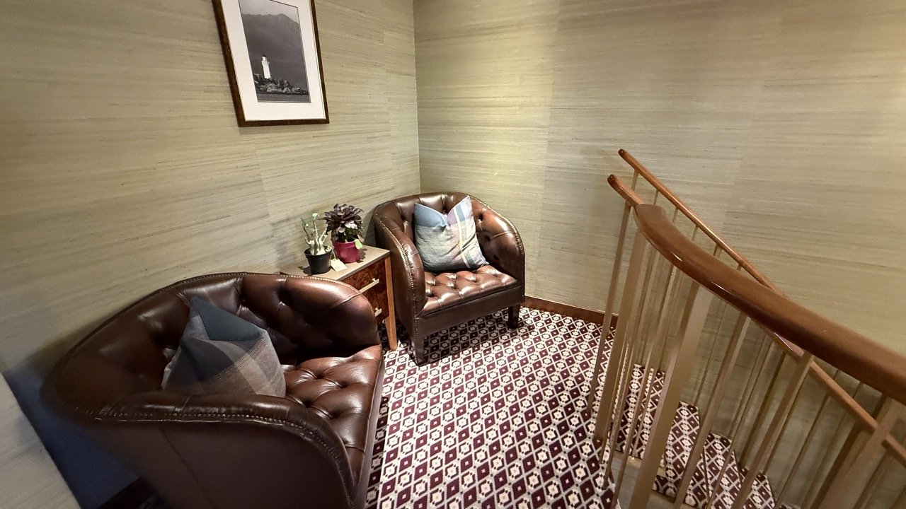 fingal-suite-leather-seating-nook-edinburgh.jpeg