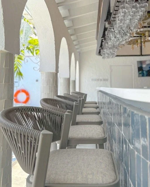 mount-cinnamon-grenada-pool-bar-stools.jpeg