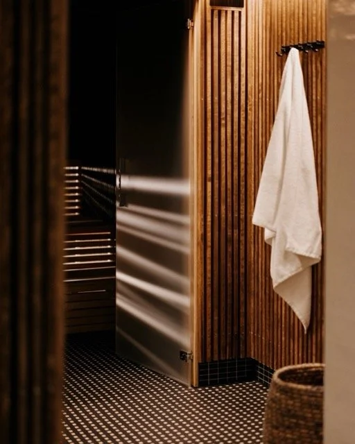 amerikalinjen-oslo-sauna-wooden-interior-design.jpeg