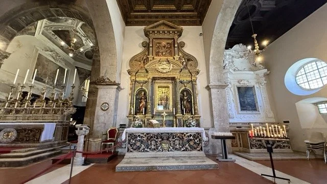 sulmona-cathedral-main-altar-abruzzo.jpeg