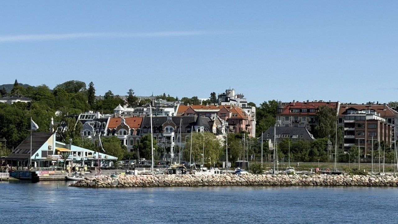 oslofjord-harbour-homes-and-marina-view.jpeg