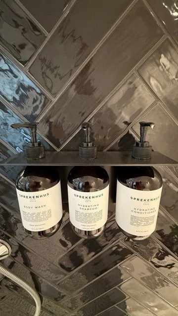 sprekenhus-luxury-toiletries-closeup.jpeg