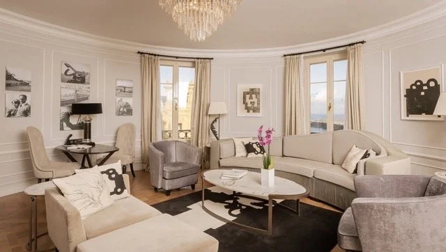 hotel-maria-cristina-san-sebastian-suite-living-room.jpeg