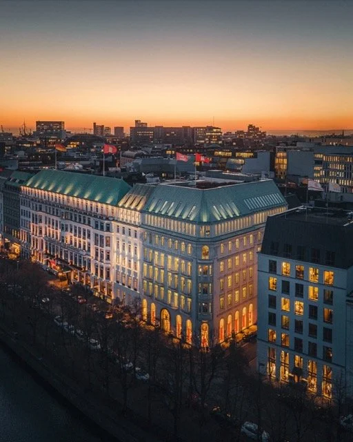 fairmont-hamburg-exterior-sunset.jpeg