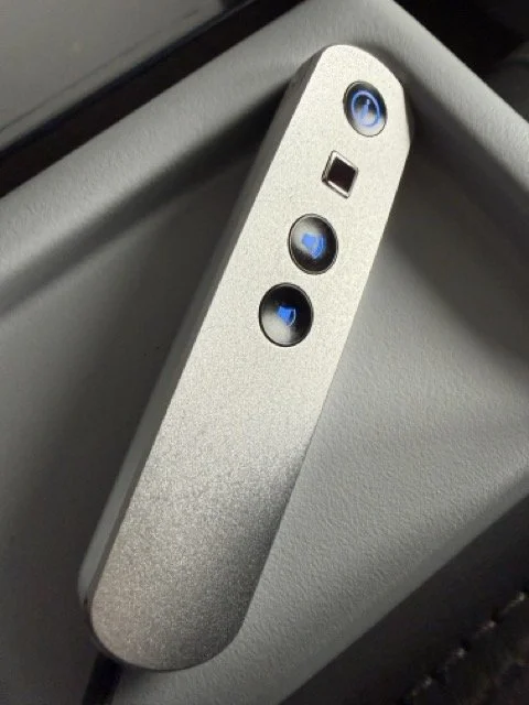 icelandair-saga-premium-seat-control-buttons.jpeg