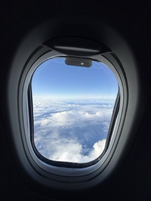 icelandair-window-view-over-atlantic-ocean.jpeg