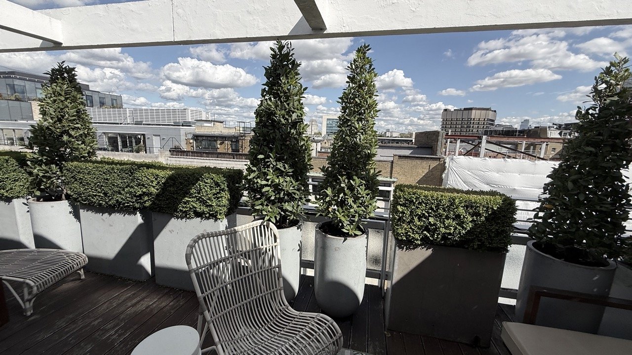 sanderson-london-hotel-terrace-suite-balcony-view..jpeg