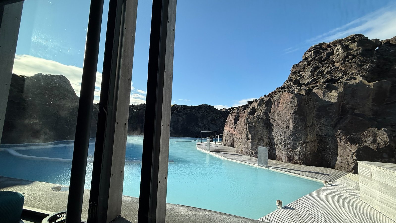 blue-lagoon-retreat-iceland-lagoon-cliff-view.jpeg