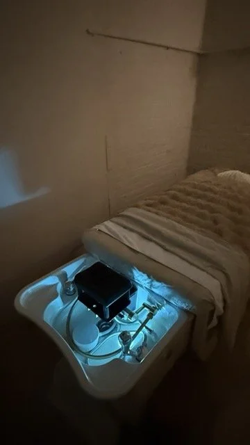 clouds-head-spa-williamsburg-treatment-bed-blue-light.jpeg