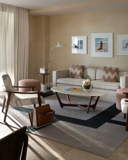 four-seasons-fort-lauderdale-suite-living-room.jpg