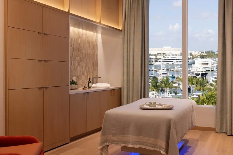 pier-sixty-six-fort-lauderdale-spa-treatment-room.jpg