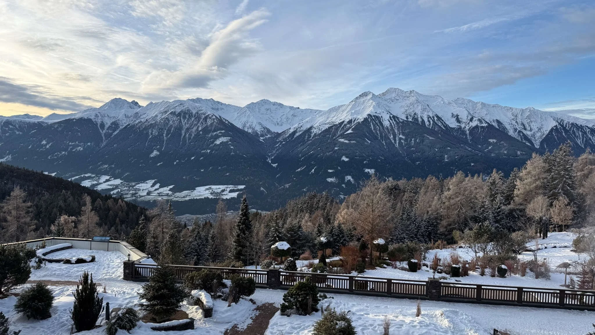 interalpen-hotel-tyrol-panorama-winter-mountains.jpg