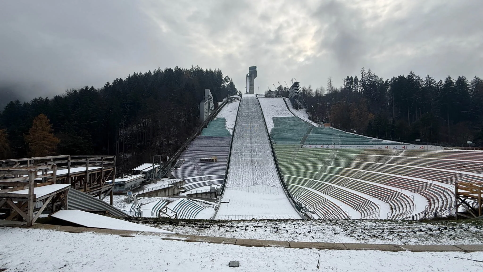 interalpen-hotel-tyrol-bergisel-ski-jump-innsbruck.jpg