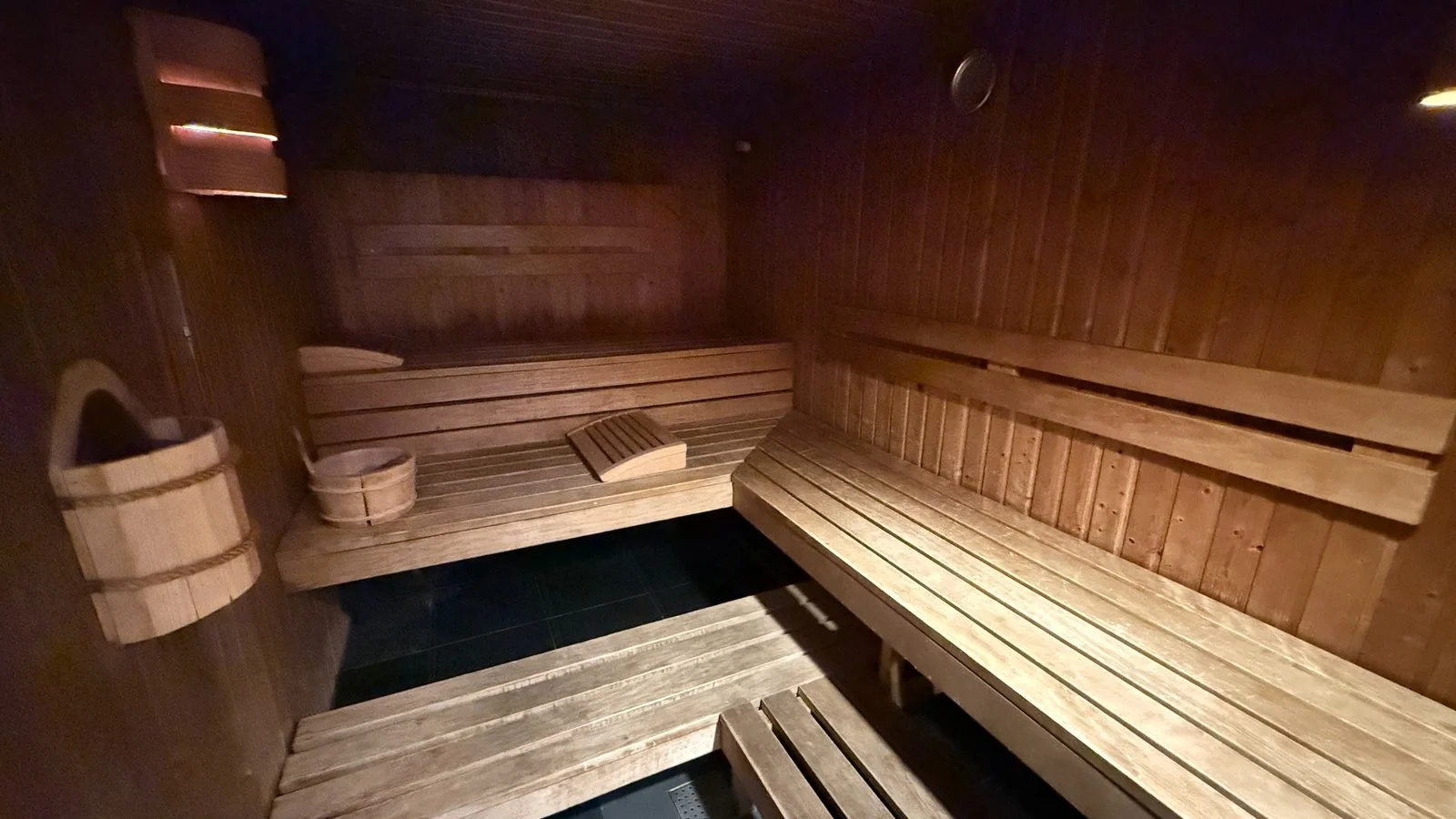 rosewood-london-sauna-interior.jpg