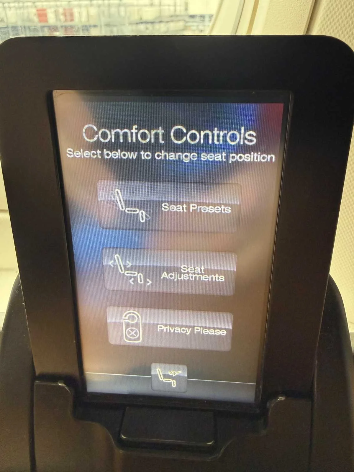 american-airlines-first-class-seat-controls-display.jpg