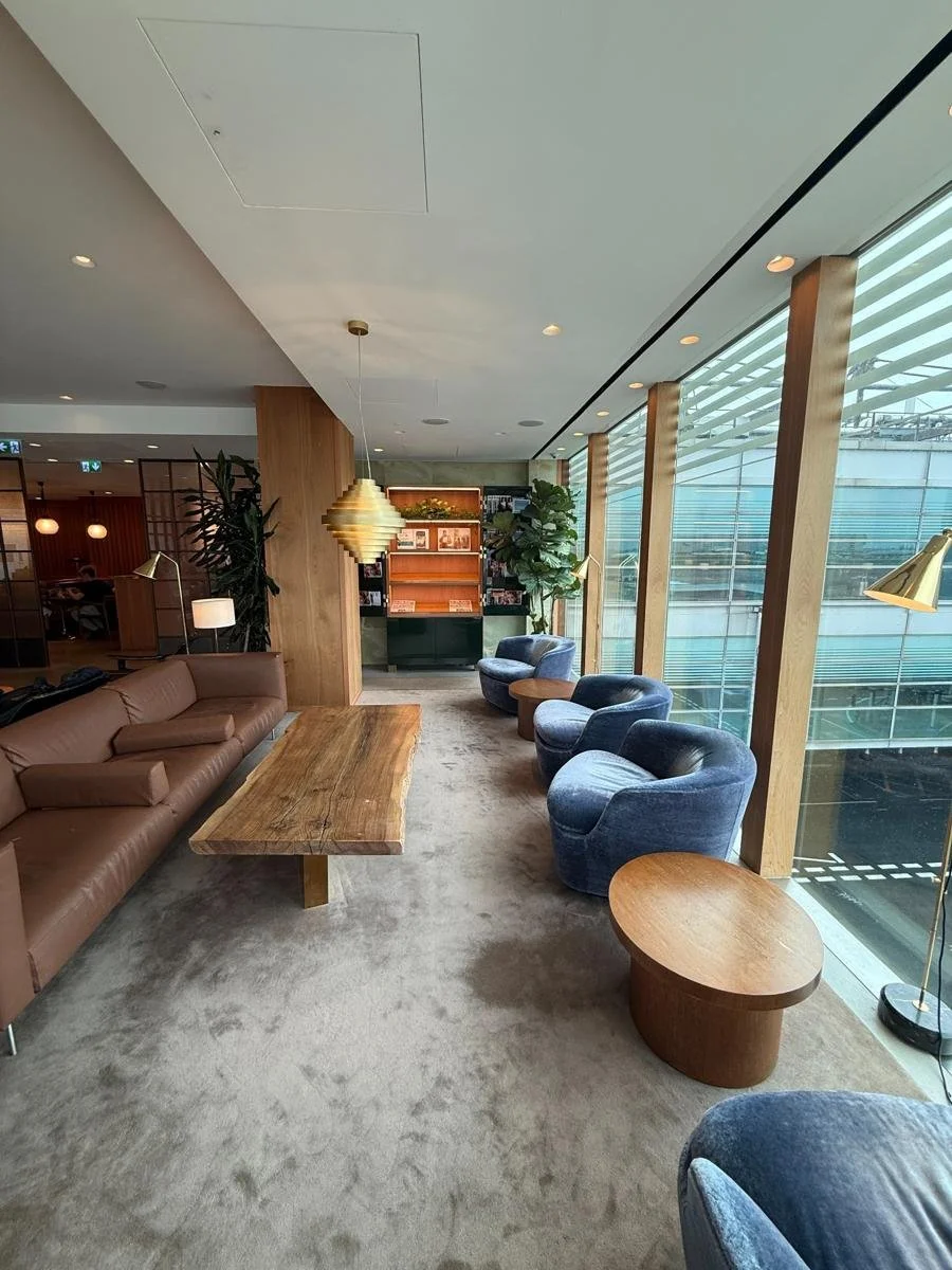 heathrow-terminal-3-first-class-lounge-seating.jpg