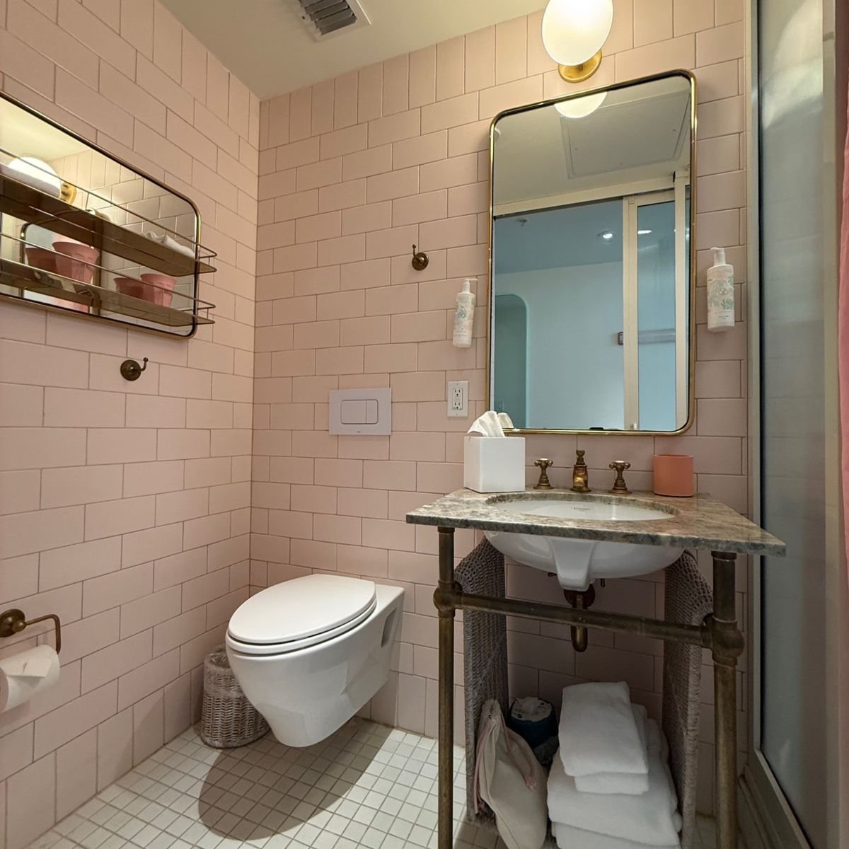 goodtime-hotel-miami-bathroom-sink.jpg
