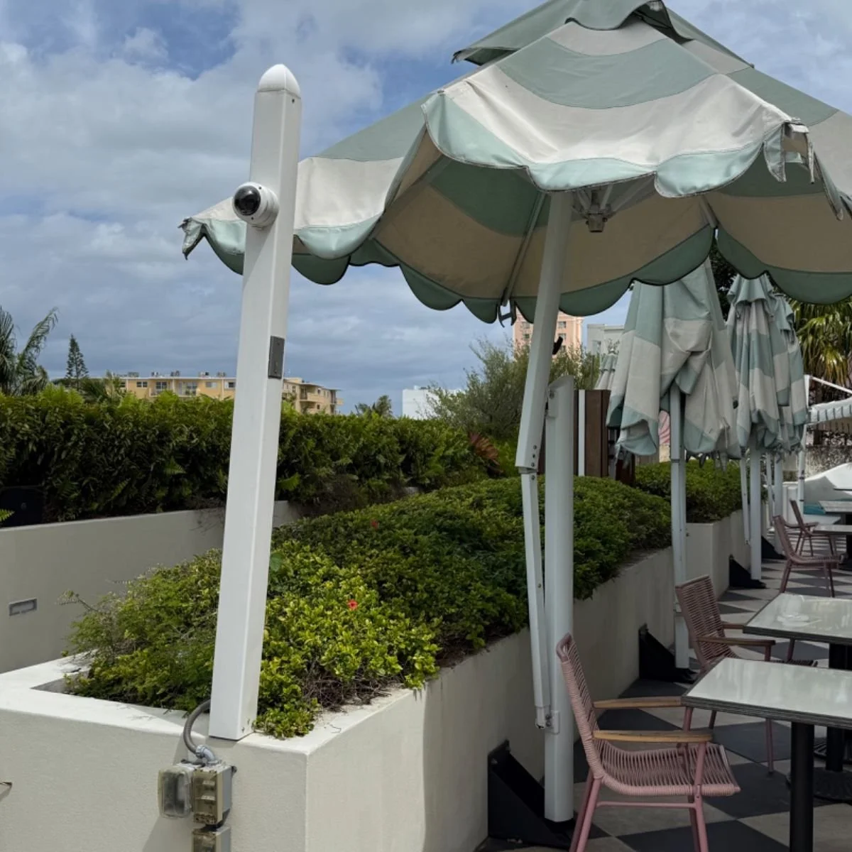 goodtime-hotel-miami-outdoor-seating.jpg