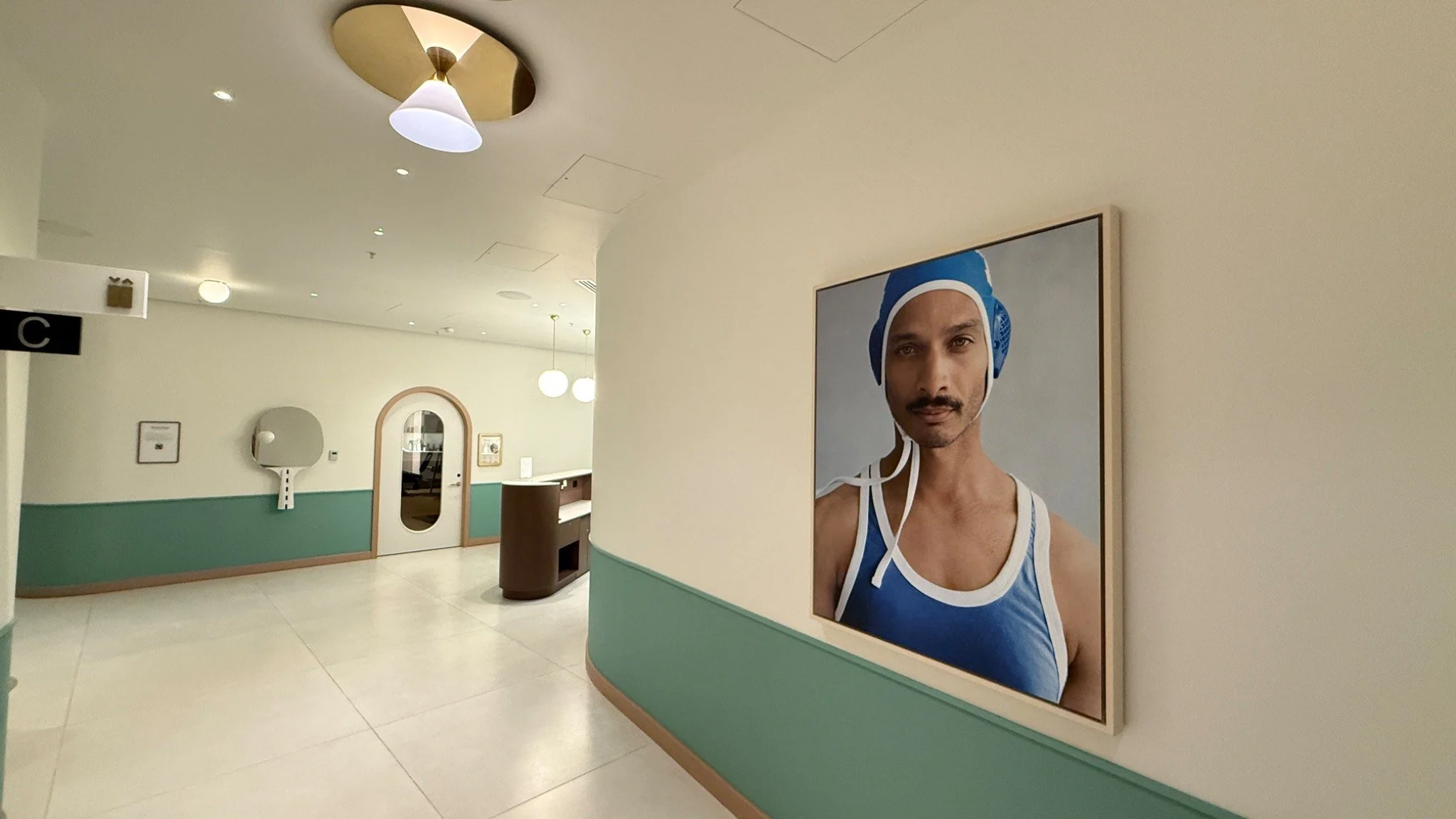 artotel-battersea-spa-corridor.jpg